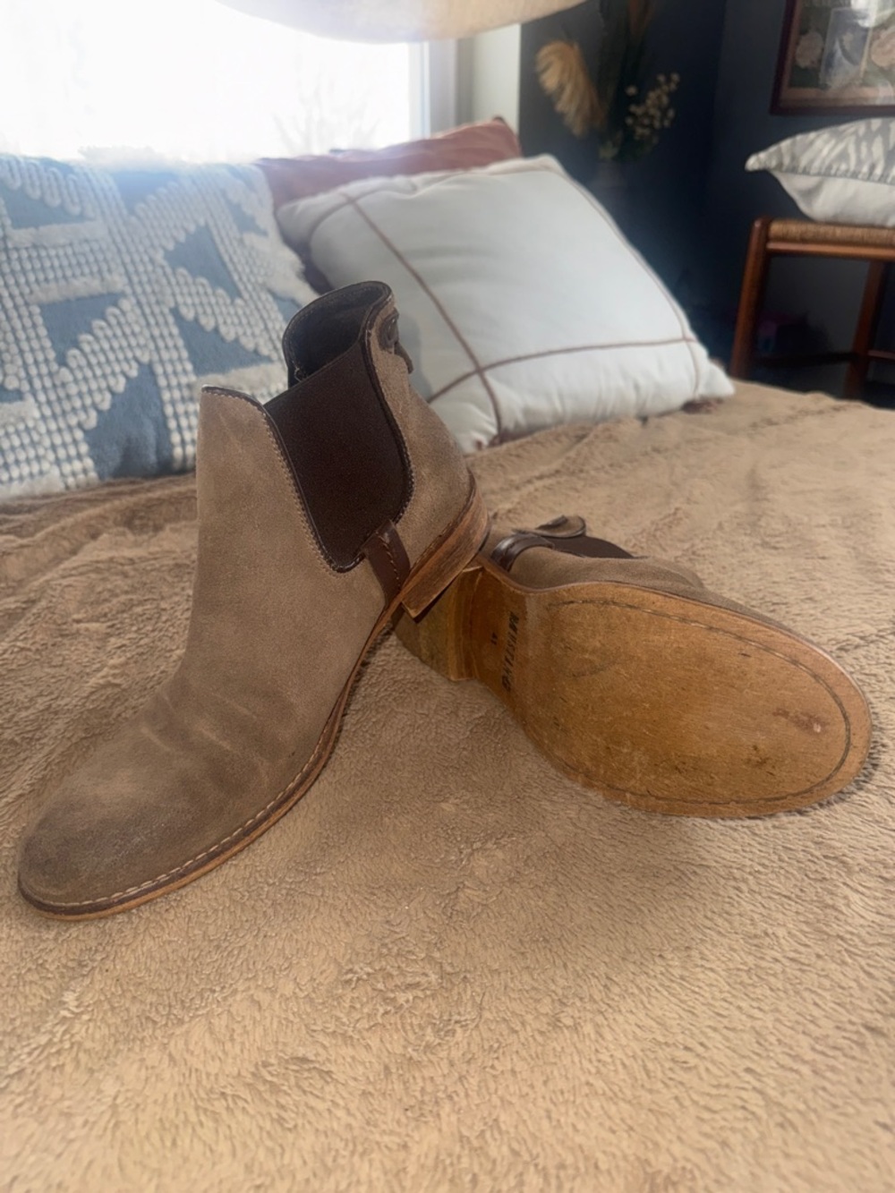 Men's Taupe Suede Chukka Boots with Elastic Side Panels